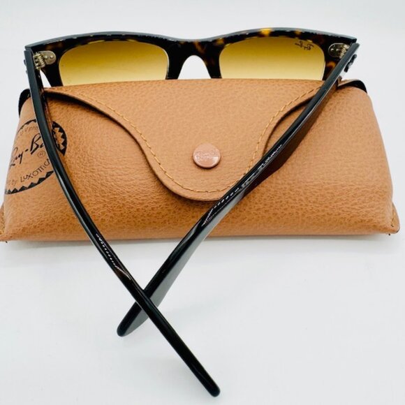 Ray-Ban Wayfarers - Picture 3 of 4